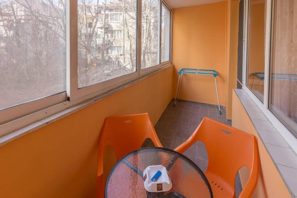 Kapriz - 2 Beds Aptmnt Near The Beach Варна Экстерьер фото